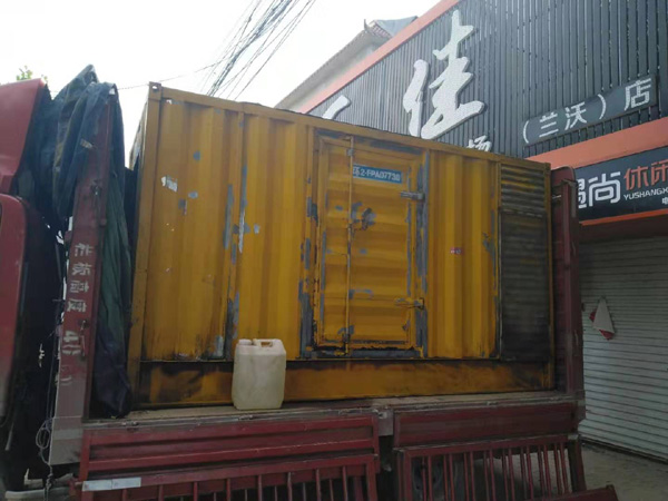 建始发电机组功率与使用时间之间的关系