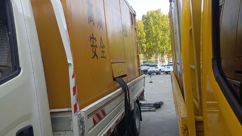 建始如何判断柴油发电机组和UPS电源的切换时间是否符合要求？